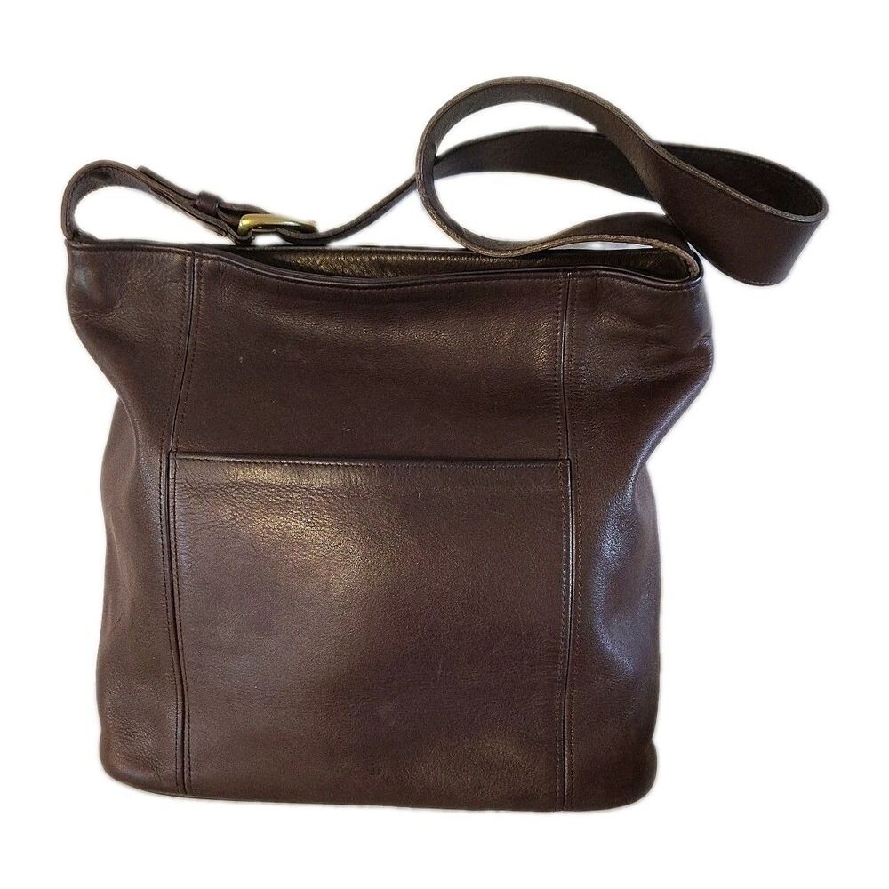 Coach 1990's Vintage Soho British Tan Leather Erickson Bucket Bag 4169 USA